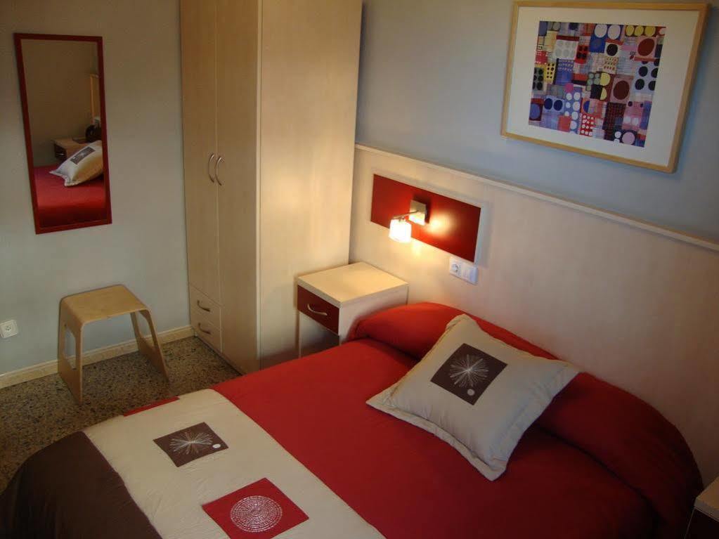 Hostal بادالونا المظهر الخارجي الصورة