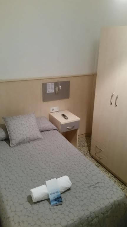 Hostal بادالونا المظهر الخارجي الصورة